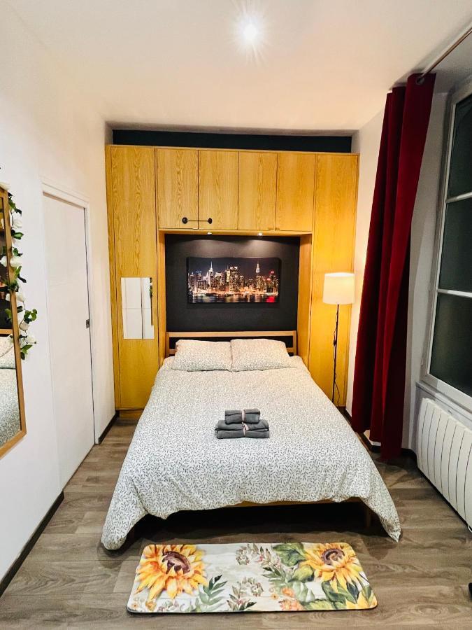 Apartmán Dream Dwell Paris-Chic Flat In The Heart Of Marais Near Pompidou Centre Exteriér fotografie